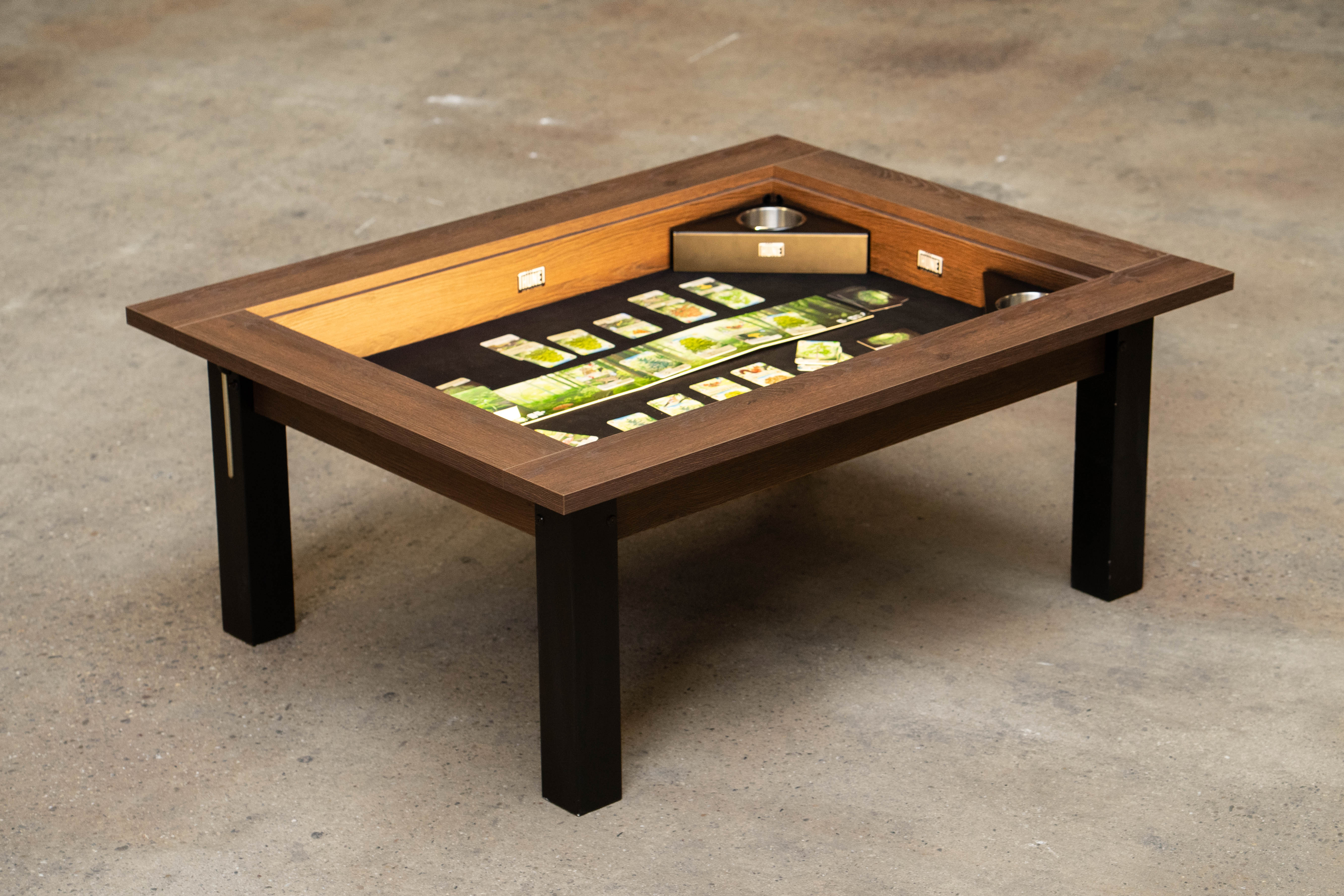 Zwerg Spieltisch