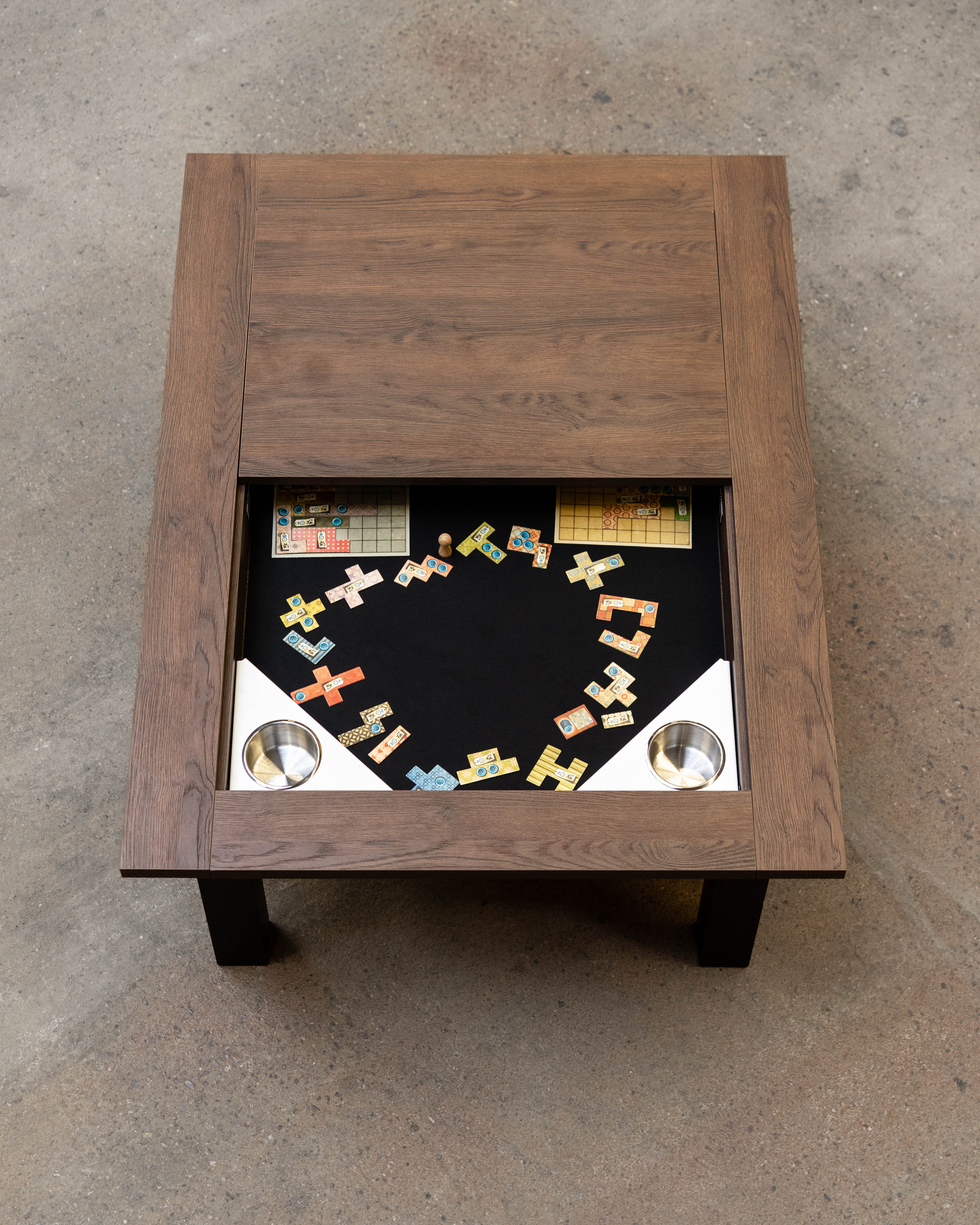 Zwerg Spieltisch